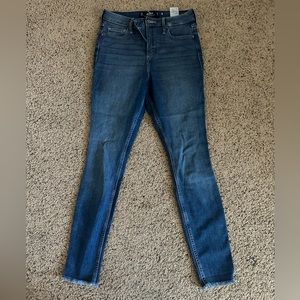 Super skinny jeans from hollister!!!